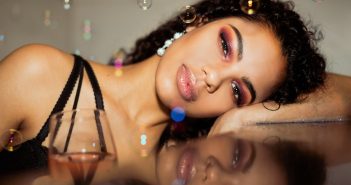 Herbstliches Make-up: Diese Lidschattenfarben sind einen Blick wert