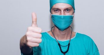Die beliebtesten ästhetisch-chirurgischen Eingriffe bei Frauen und Männern
